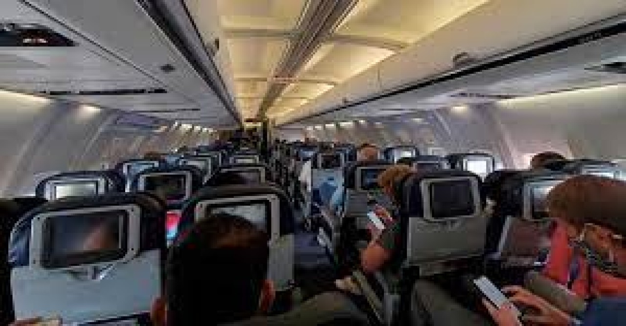 যুক্তরাষ্ট্রে বিমানে যাত্রী পারাপারে রেকর্ড