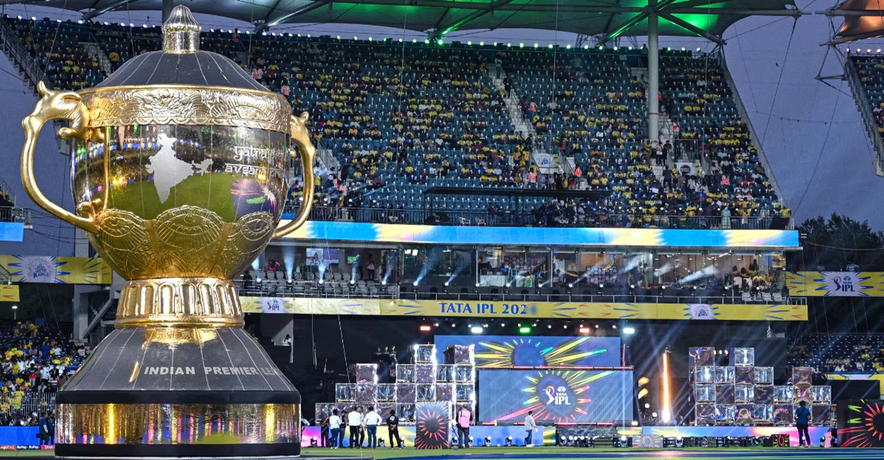 ১৭ মে ফের মাঠে গড়াচ্ছে আইপিএল, নতুন সূচি প্রকাশ