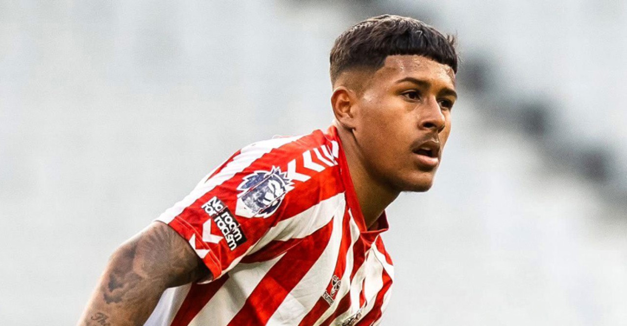 ইংল্যান্ড ছেড়ে বাংলাদেশের ঘরোয়া ফুটবলে খেলবেন কিউবা মিচেল