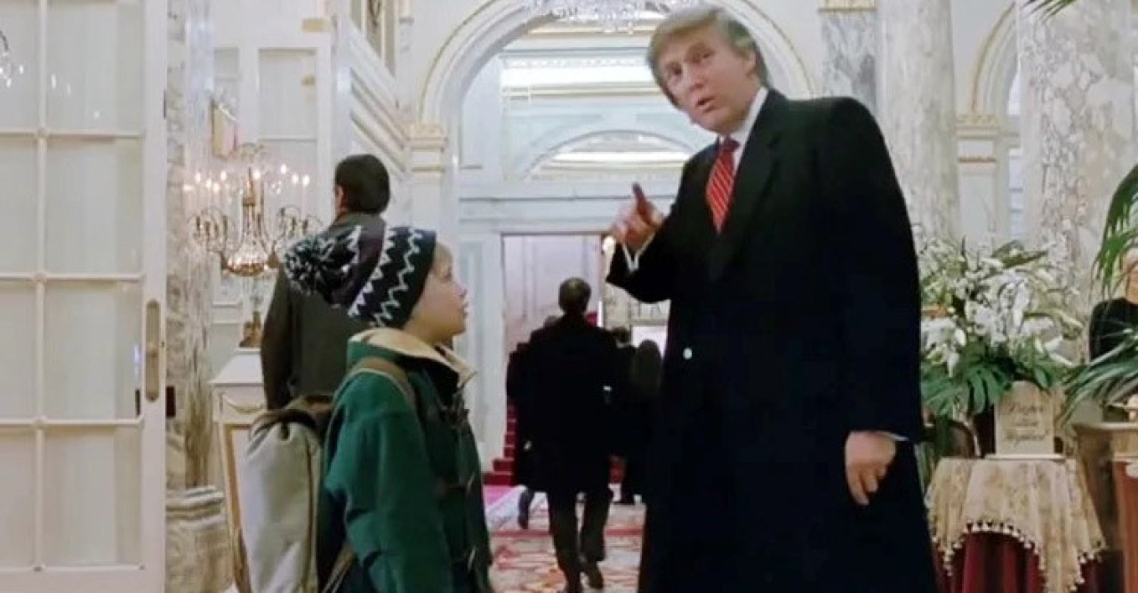 বিখ্যাত সেই সিনেমায় ট্রাম্পের জনপ্রিয় দৃশ্যটি এখন গলার কাঁটা