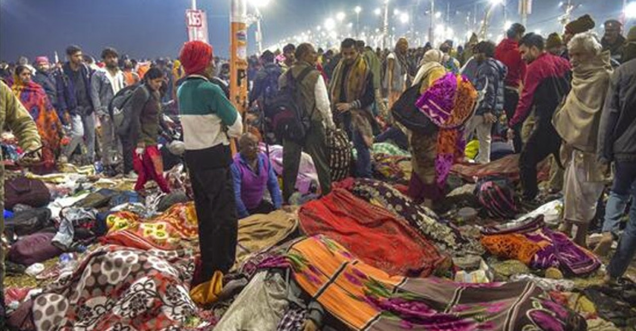 কুম্ভ মেলায় মৃতের সংখ্যা-ক্ষতিপূরণ নিয়ে ভারত সরকারের ভয়াবহ লুকোচুরি