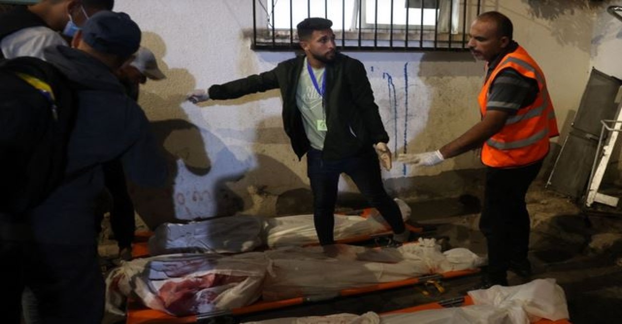 রাফাহর শরণার্থী শিবিরে ইসরায়েলি হামলা, নিহত ৩৫