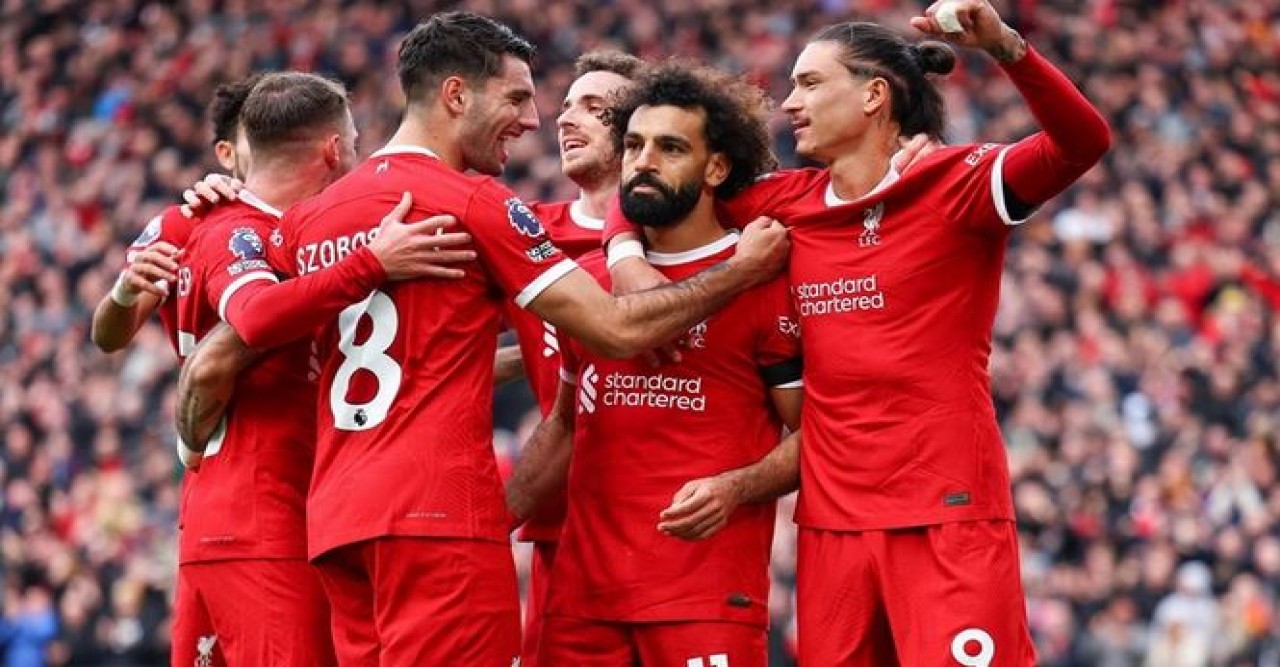 ঘুরে দাঁড়িয়ে লিভারপুলের দারুণ জয়