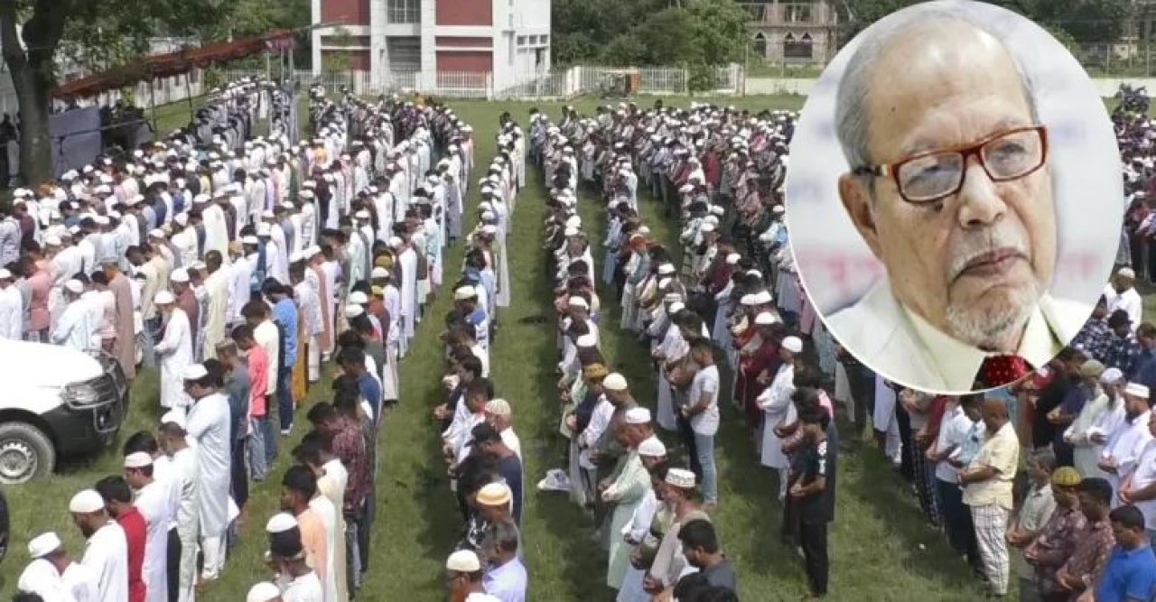 পারিবারিক কবরস্থানে শায়িত হলেন সাবেক রাষ্ট্রপতি বদরুদ্দোজা চৌধুরী