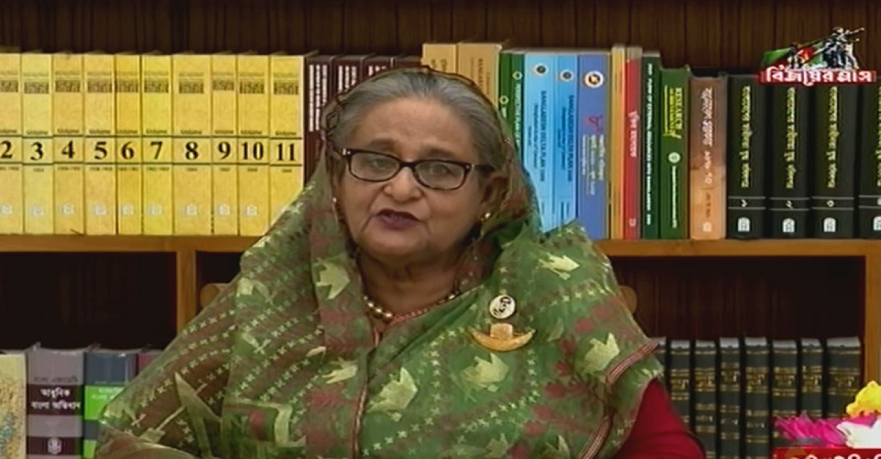 জনগণকেই বেছে নিতে হবে তারা কী চান : প্রধানমন্ত্রী