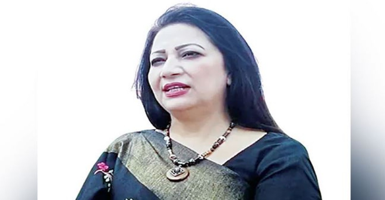 শিক্ষক থেকে ৫০০ কোটি টাকার মালিক হেনরী