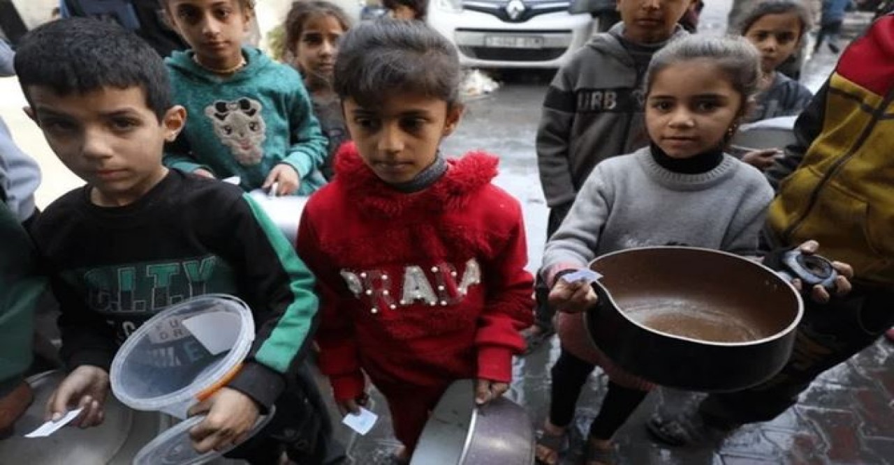 ইসরায়েলকে গাজায় নিরবচ্ছিন্ন ত্রাণ সরবরাহের পথ খুলে দেওয়ার নির্দেশ