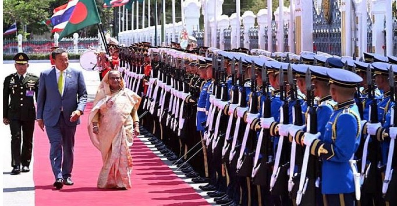 থাই প্রধানমন্ত্রীর কার্যালয়ে শেখ হাসিনাকে উষ্ণ অভ্যর্থনা