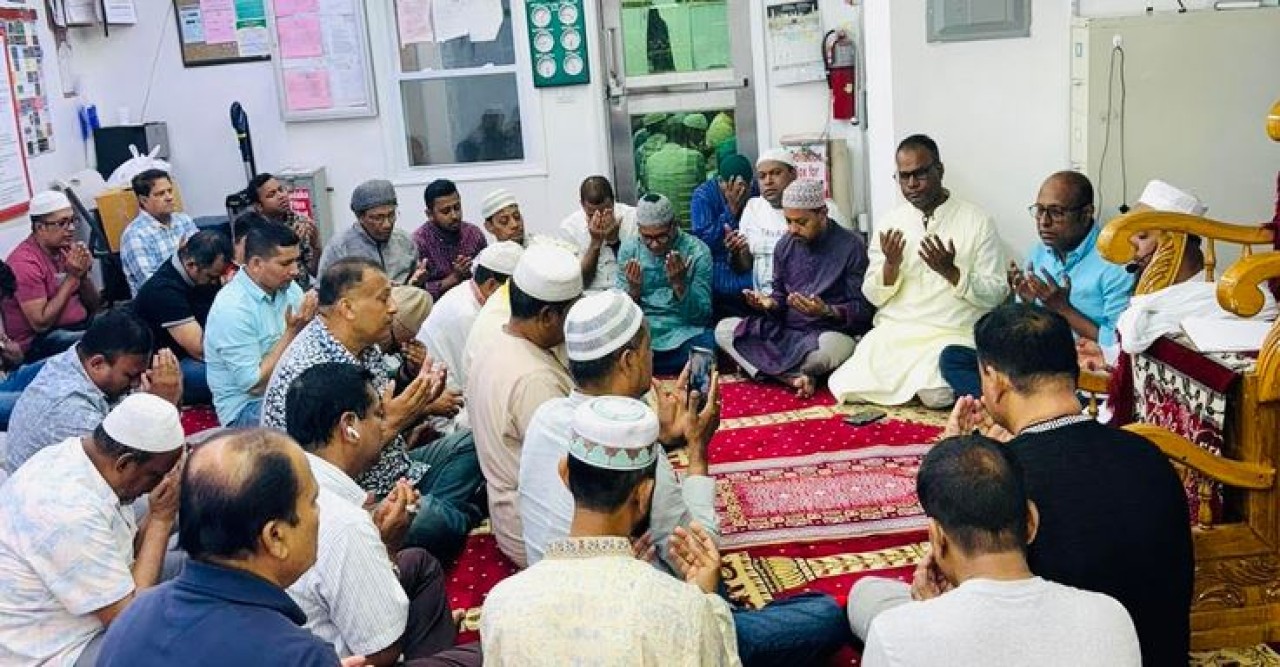 নিউইয়র্ক মহানগর দক্ষিন বিএনপি এর মিলাদ ও দোয়া মাহফিল