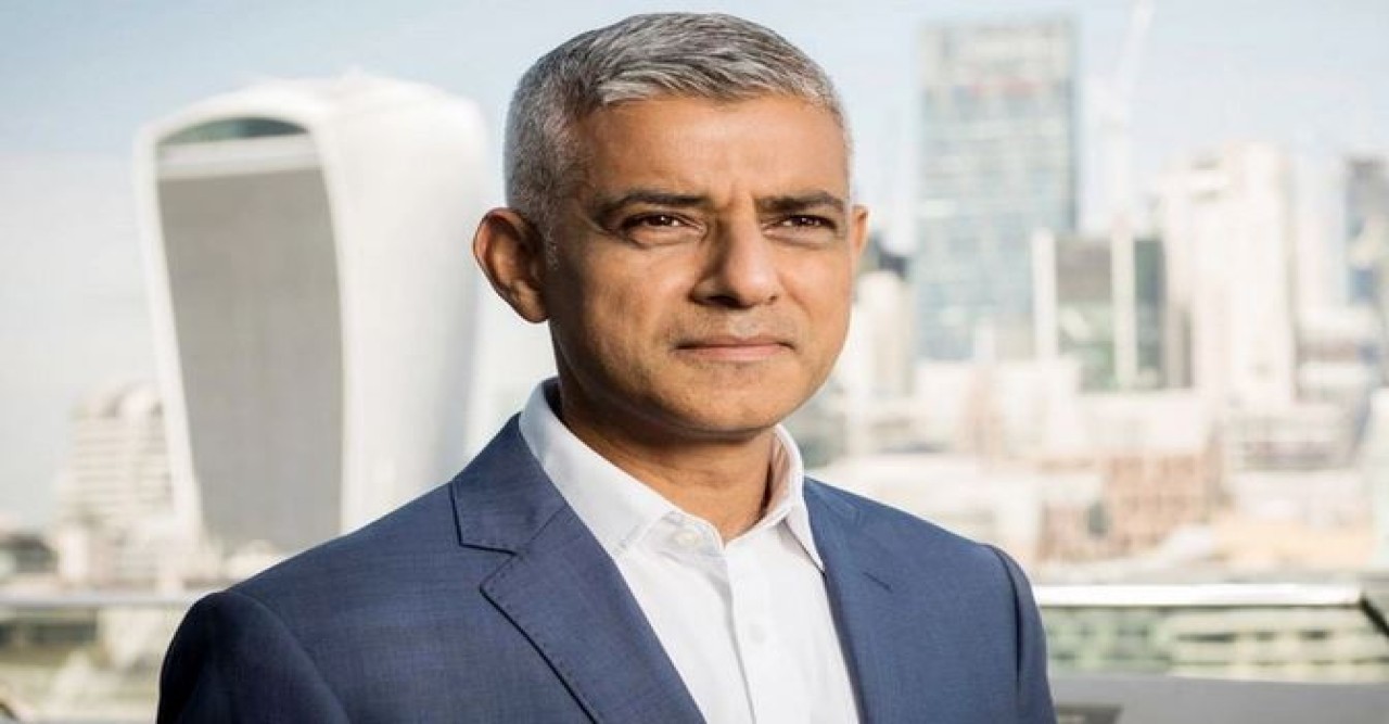 টানা তৃতীয়বার লন্ডনের মেয়র, এবার জাতীয় নির্বাচন দেওয়ার আহ্বান