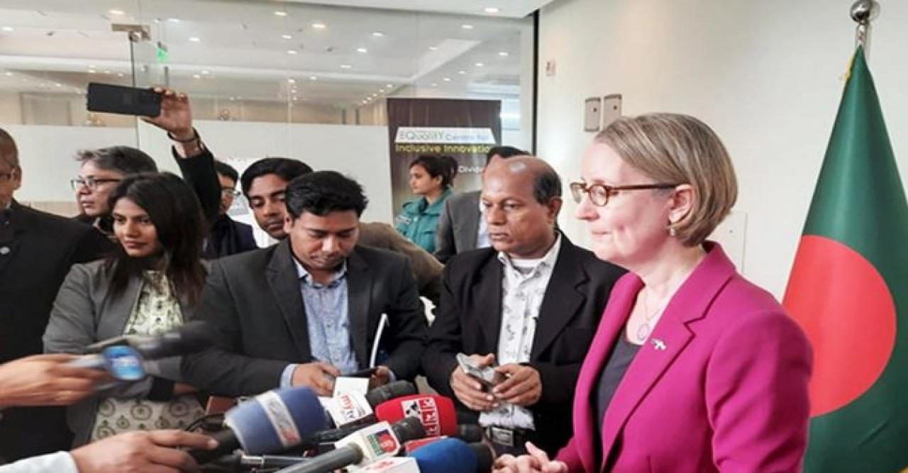 নির্বাচন-মানবাধিকার ইস্যুতে যুক্ত থাকবে যুক্তরাজ্য : সারাহ কুক