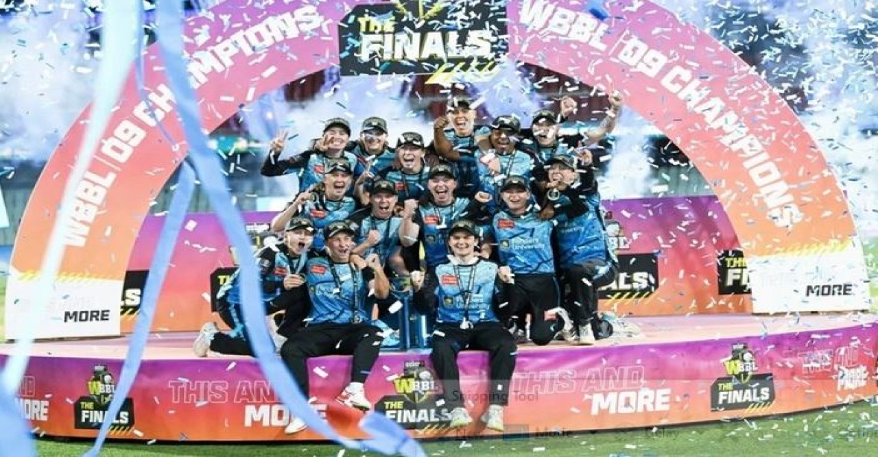 নারী বিগ ব্যাশে আবারও শিরোপা অ্যাডিলেড স্ট্রাইকার্সের