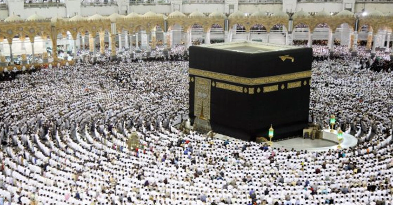 হজযাত্রীদের জমা দিতে হবে না পাসপোর্ট