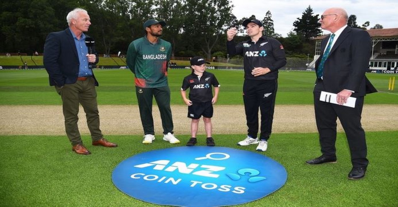 টস জিতে ফিল্ডিংয়ে বাংলাদেশ, বৃষ্টির বাধা সরিয়ে শুরু হচ্ছে খেলা