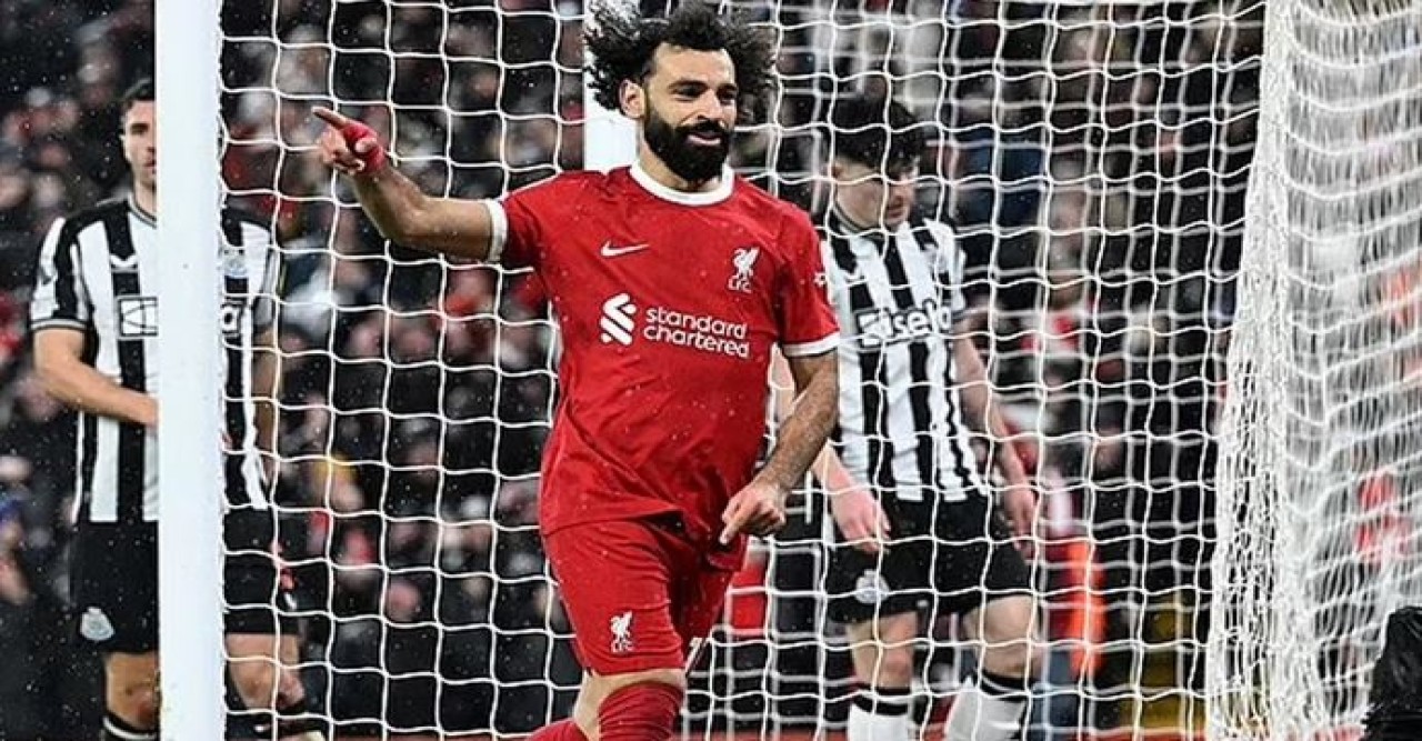 পেনাল্টি মিস করেও নায়ক সেই সালাহ