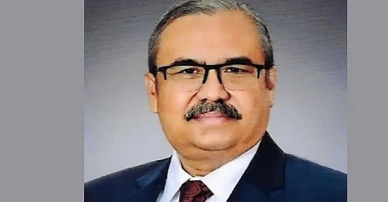 পদত্যাগ করলেন প্রধান বিচারপতি