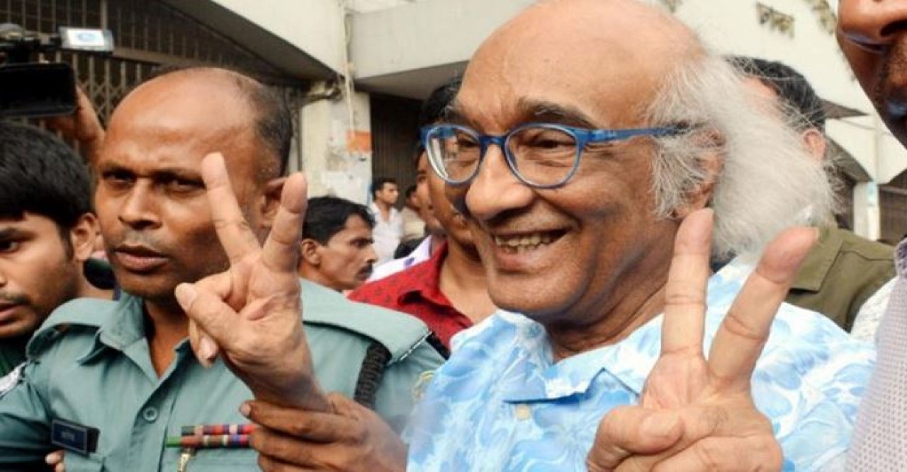 সাংবাদিক শফিক রেহমানের সাজা স্থগিত