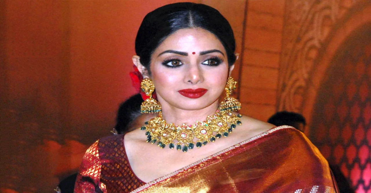 সত্যিই কি শর্ত জুড়ে দেওয়ায় ‘বাহুবলী’ হাতছাড়া হয়েছিল শ্রীদেবীর?