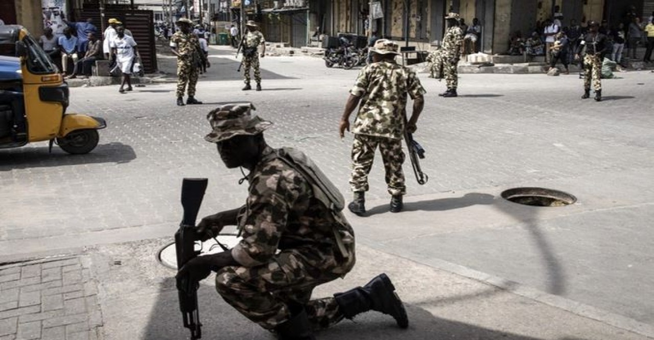 নাইজেরিয়ায় ৪ কর্মকর্তাসহ ১৬ সেনাকে হত্যা