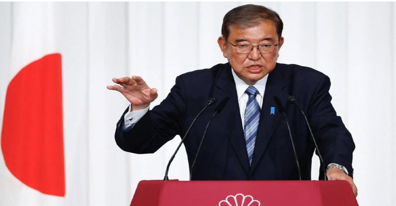 পরাজয়ের পরও ক্ষমতা ধরে রাখার অঙ্গীকার জাপানের প্রধানমন্ত্রীর