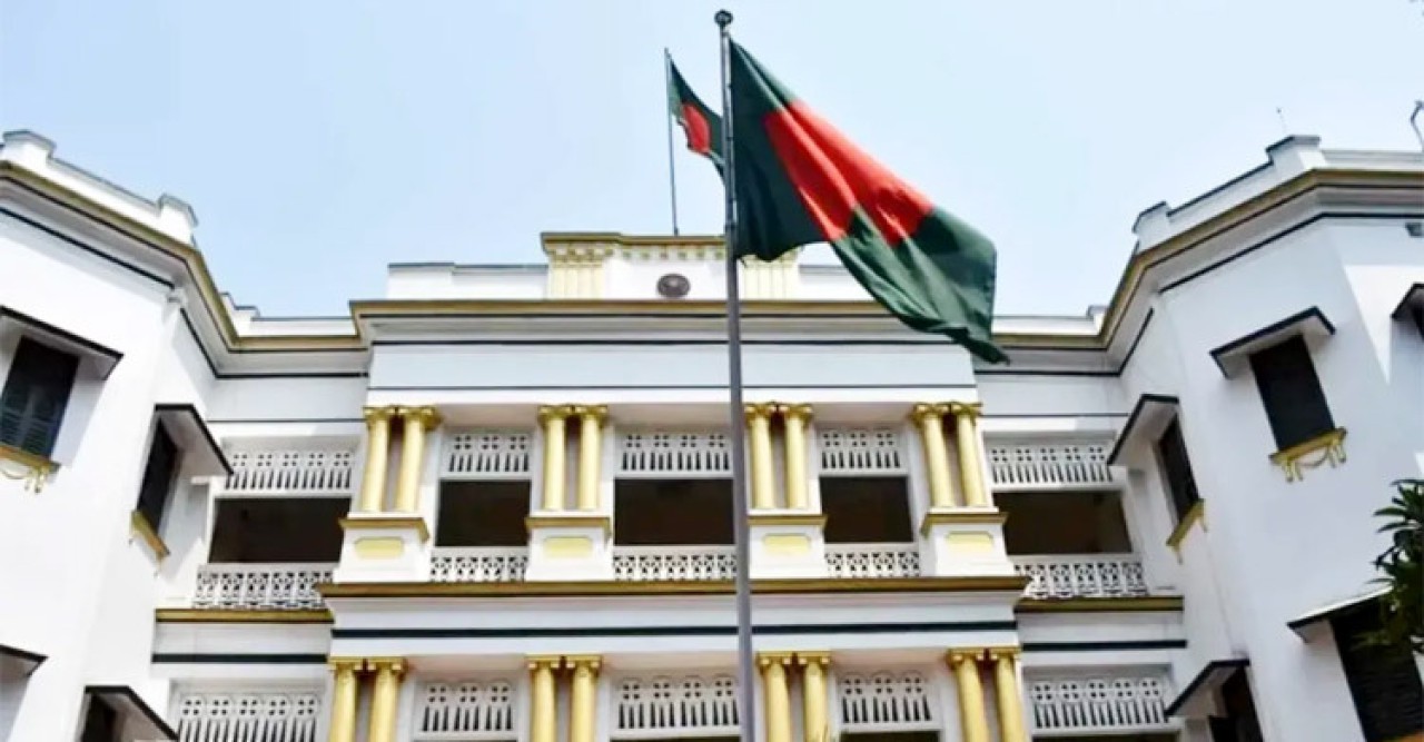 ভারতীয়দের জন্য ভিসা সীমিত করলো বাংলাদেশ