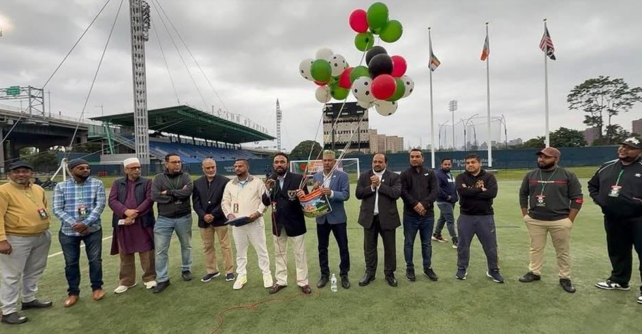 নিউইয়র্কে বাংলাদেশ স্পোর্টস কাউন্সিল অব আমেরিকা আয়োজিত গোল্ডেন এজ ফুটবল টুর্নামেন্ট ২০২৫ এর বর্ণিল উদ্বোধন