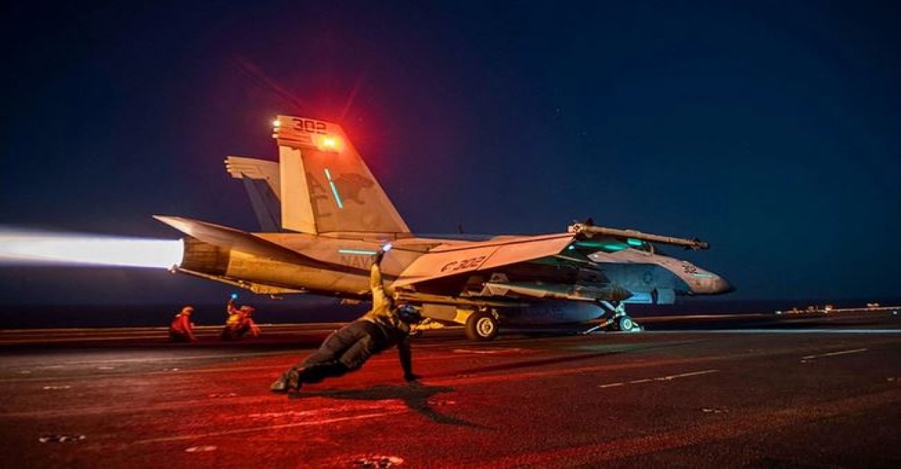 হুতিদের ওপর আবারও বিমান হামলা যুক্তরাষ্ট্র-যুক্তরাজ্যের