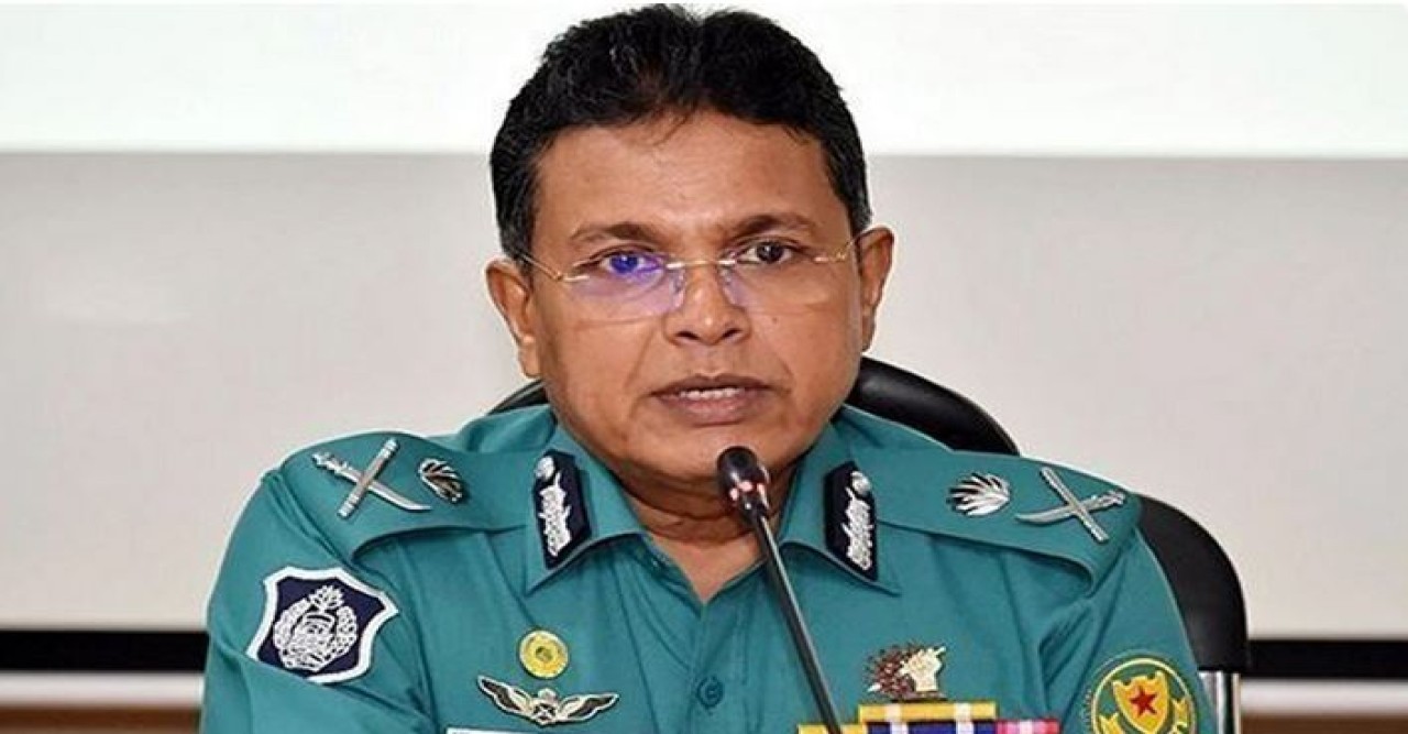 কোটা আন্দোলনকারীদের প্রতি কঠোর হুঁশিয়ারি ডিএমপি কমিশনারের