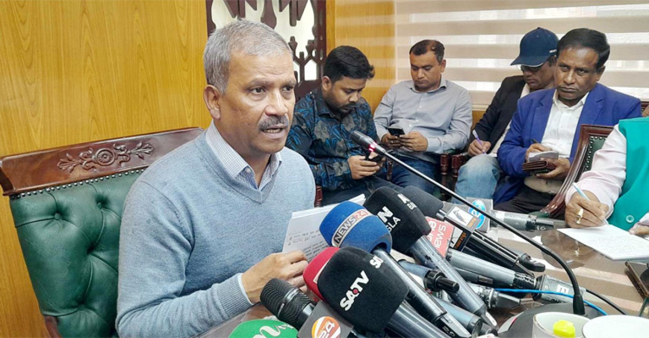 জুলাই হত্যাকাণ্ড হাসিনাসহ পুলিশের শীর্ষ কর্মকর্তাদের বিচারের রায় অক্টোবরে