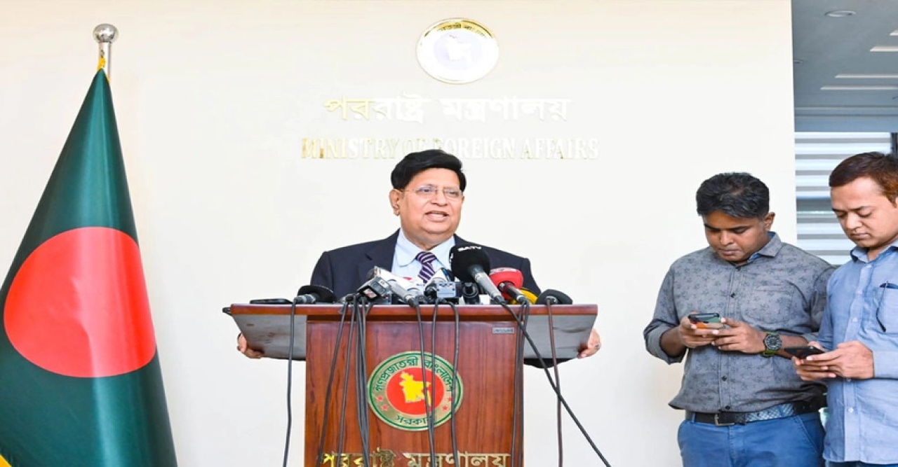 যুক্তরাষ্ট্রের ব্যবসায়ীরা বাংলাদেশ থেকে সস্তায় পণ্য পায় বলেই কেনেন : পররাষ্ট্রমন্ত্রী