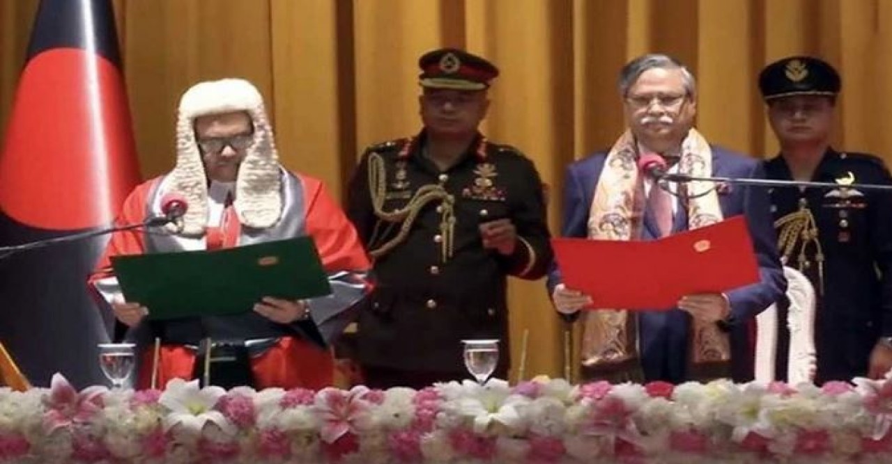 শপথ নিলেন প্রধান বিচারপতি ওবায়দুল হাসান