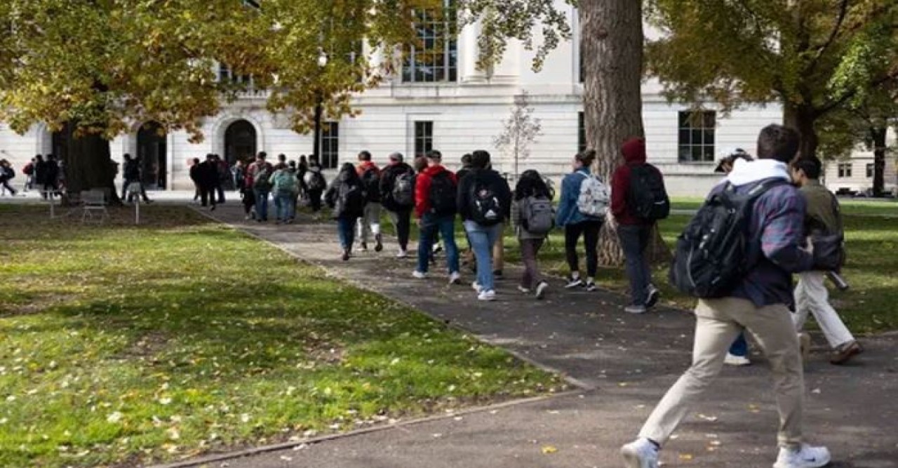 বিদেশি শিক্ষার্থীদের নতুন বার্তা দিল যুক্তরাষ্ট্রের বিশ্ববিদ্যালয়গুলো