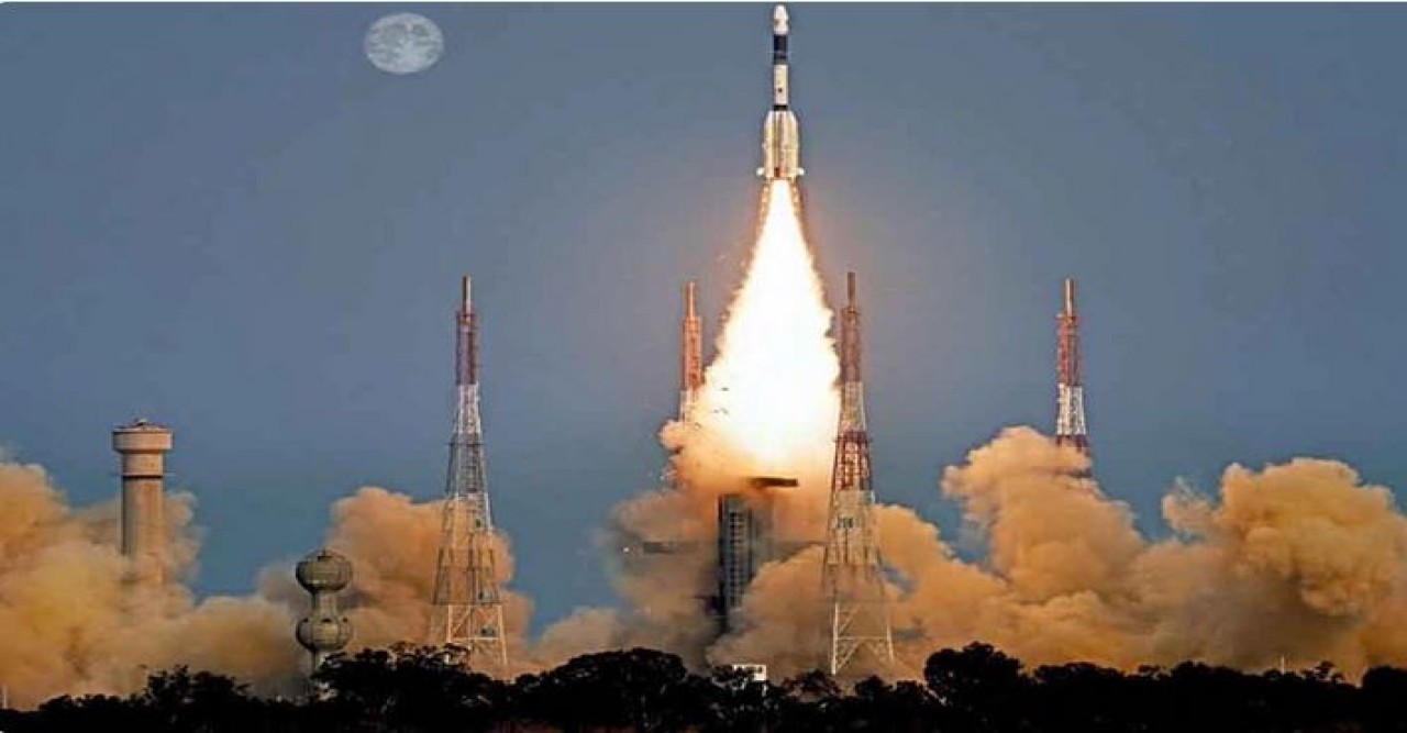 বেসরকারি মার্কিন চন্দ্রযানের সফল উৎক্ষেপণ