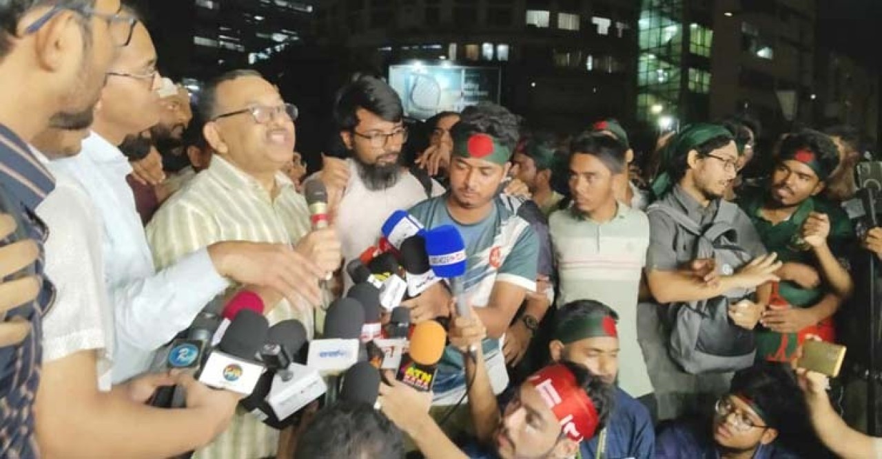 প্রকৌশল শিক্ষার্থীদের সঙ্গে সংঘর্ষ: ডিএমপি কমিশনারের দুঃখপ্রকাশ