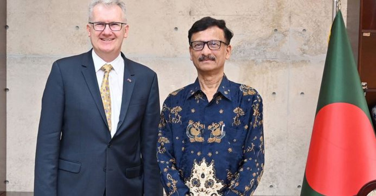 রোহিঙ্গাদের স্বদেশে ফিরে যাওয়াই একমাত্র সমাধান : পররাষ্ট্র উপদেষ্টা