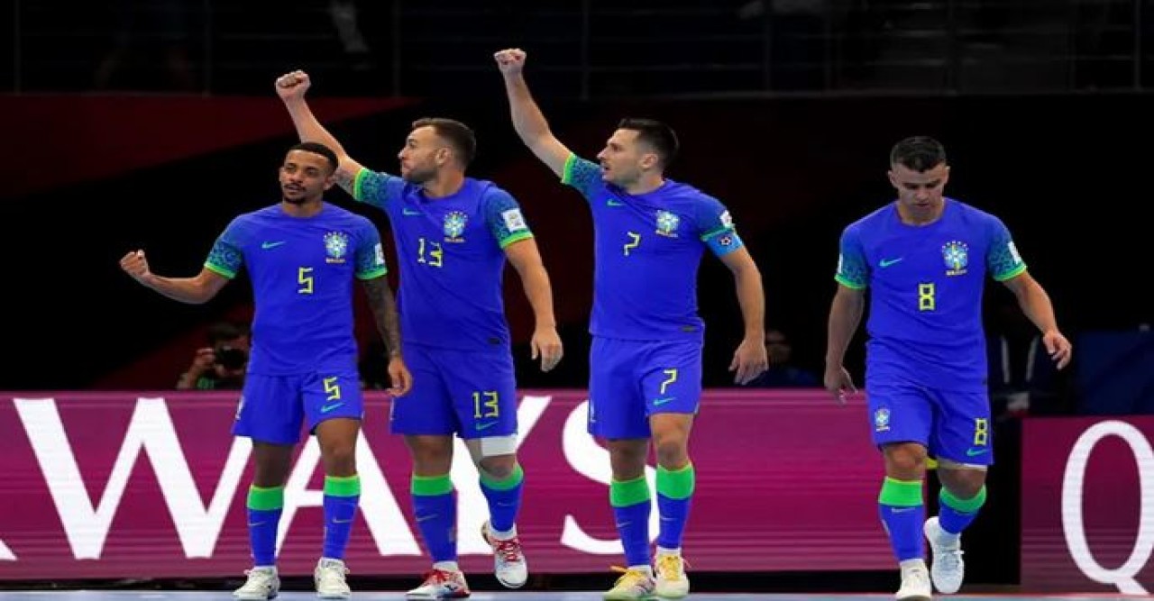 ১২ বছর পর শিরোপা জয়ের হাতছানি দিচ্ছে ব্রাজিলকে