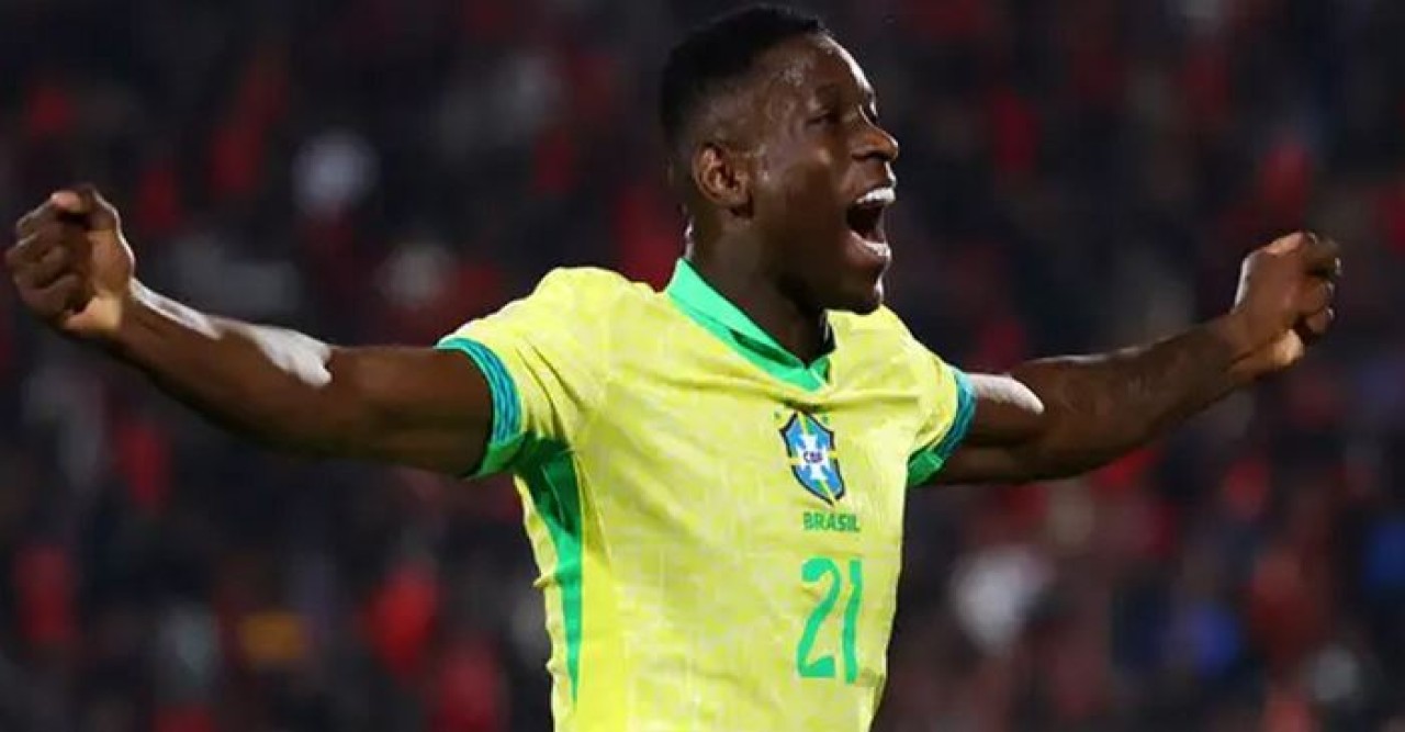 শেষ মুহূর্তে ব্রাজিলকে রোমাঞ্চকর জয় এনে দিলেন সুপার সাব হেনরিকে