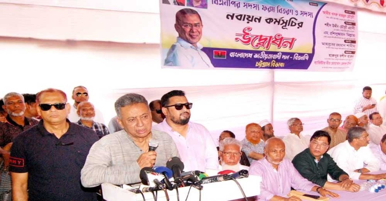 আ. লীগের কারা বিএনপিতে আসতে পারবেন, জানালেন আমীর খসরু