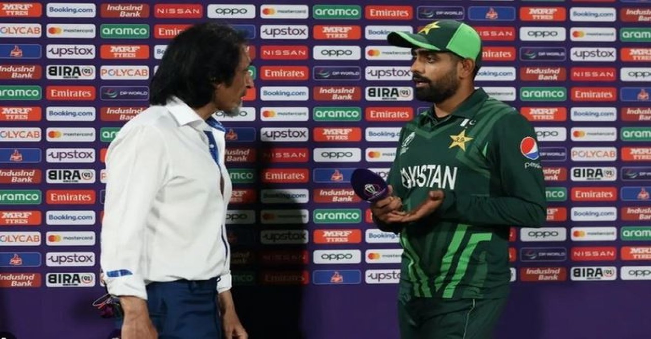 অধিনায়কত্ব নিয়ে বাবরের সঙ্গে আলোচনা প্রকাশ্যে আনবেন না রমিজ