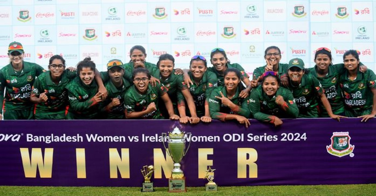 রেকর্ড গড়ে আয়ারল্যান্ডকে ধবলধোলাই করল বাংলাদেশ