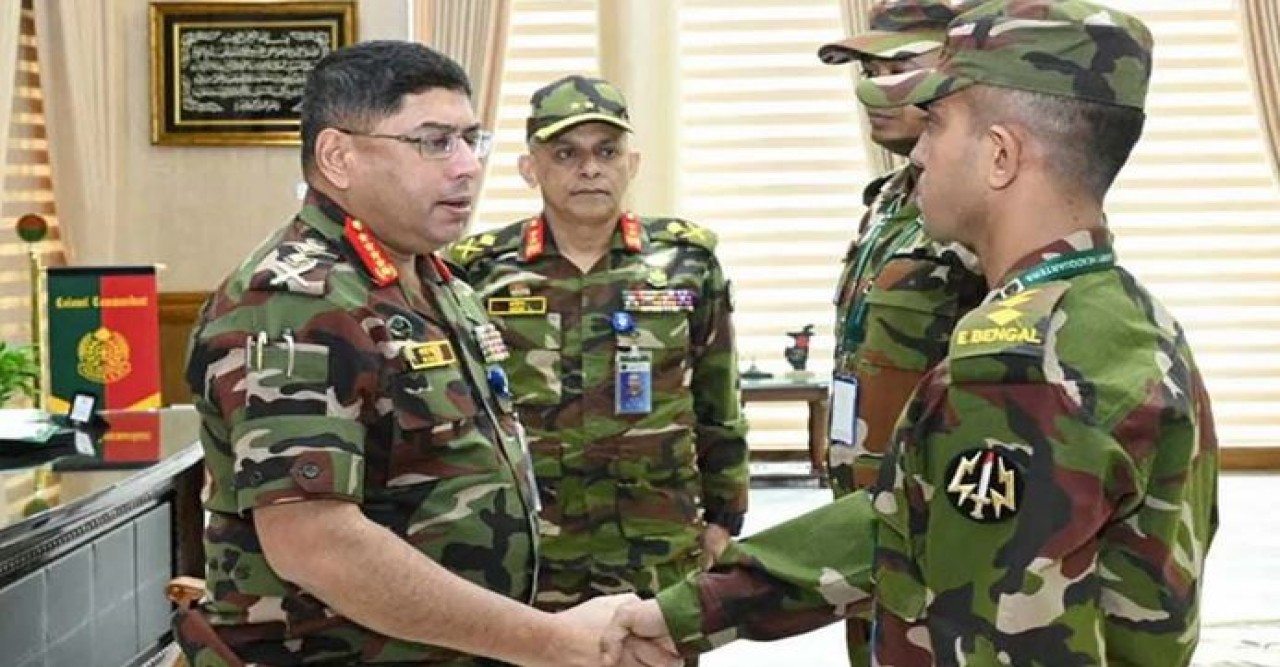 সেনাপ্রধানের সাধুবাদ পেলেন সেই ক্যাপ্টেন