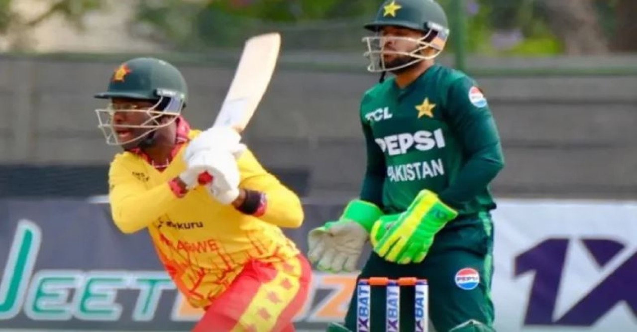 শেষ ওভারের রোমাঞ্চে পাকিস্তানকে হারাল জিম্বাবুয়ে