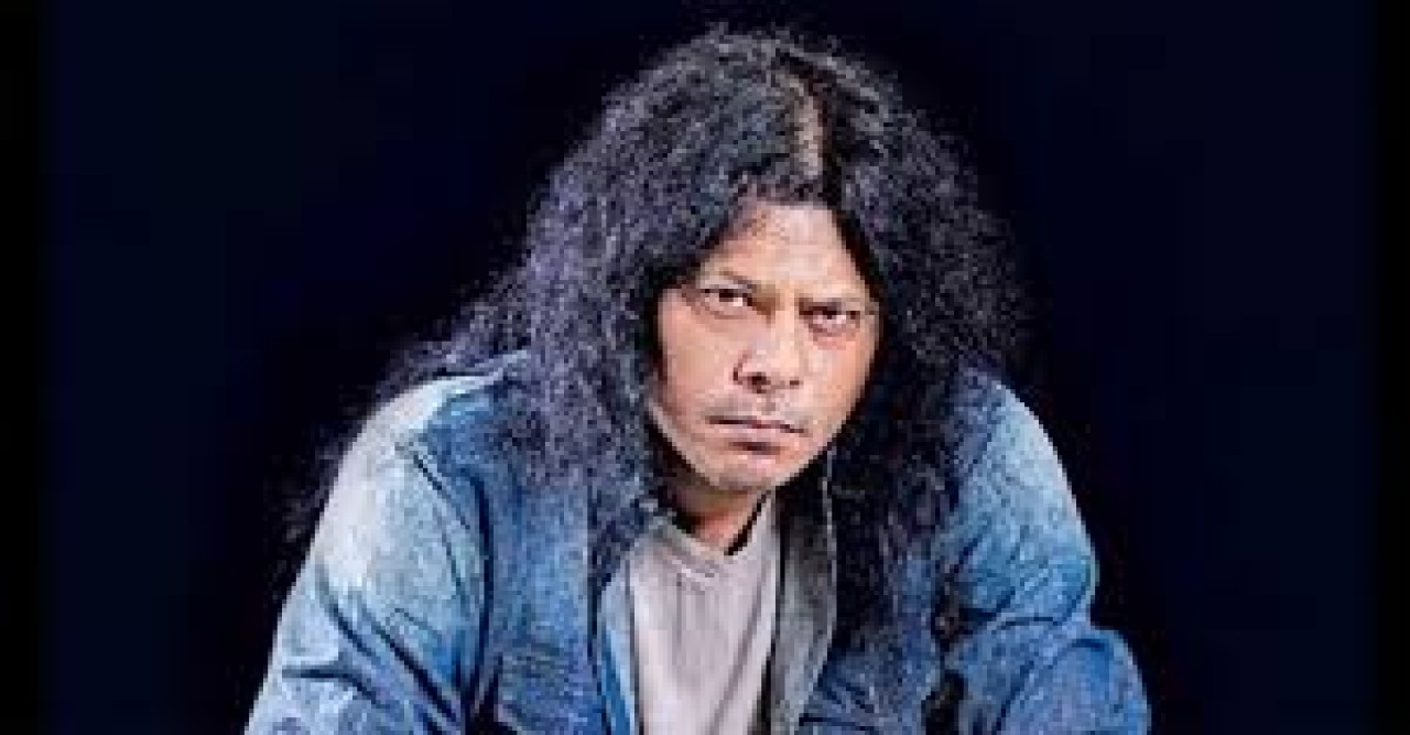 নগড় বাউল জেমসের জন্মদিন আজ