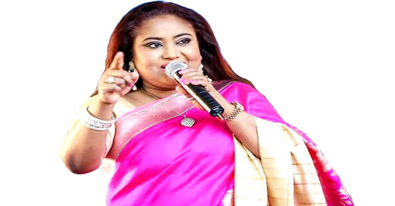 ছয় বছর পর দেশে ফিরছেন বেবী নাজনীনে