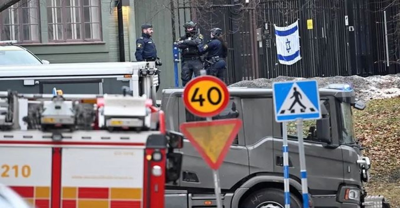 স্টকহোমে ইসরায়েলি দূতাবাসের সামনে ‘বিস্ফোরক ডিভাইস’