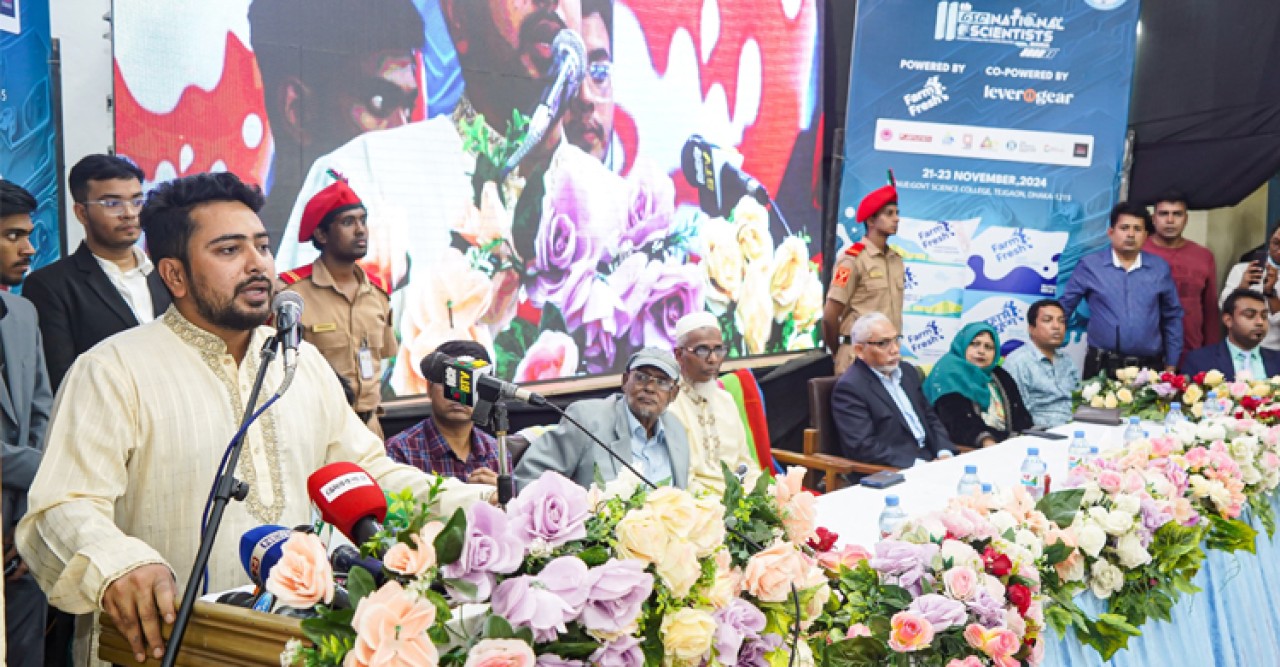 লেখাপড়ায় মনোযোগ দেন, প্রয়োজনে আবারও রাস্তায় নামবো -উপদেষ্টা নাহিদ