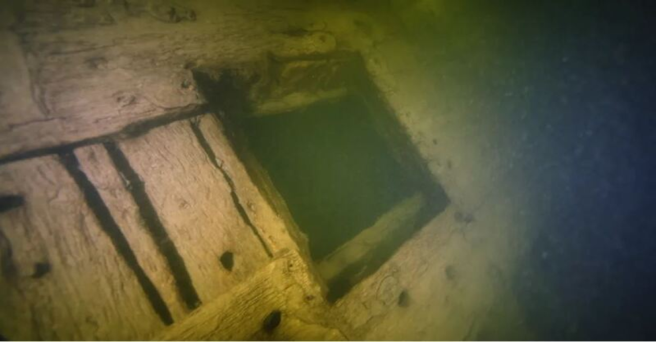 সুইডেনে সতেরো শতকের যুদ্ধজাহাজ খুঁজে পেলেন প্রত্নতত্ত্ববিদরা