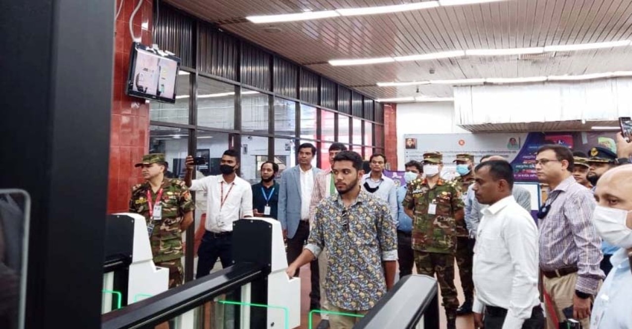 শাহজালালে চালু হলো ই-গেট, ১৮ সেকেন্ডেই ইমিগ্রেশন