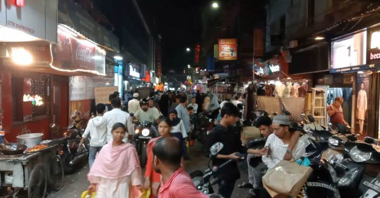 উত্তেজনার আবহে কালোবাজারির শঙ্কা, পশ্চিমবঙ্গে কড়া ব্যবস্থা