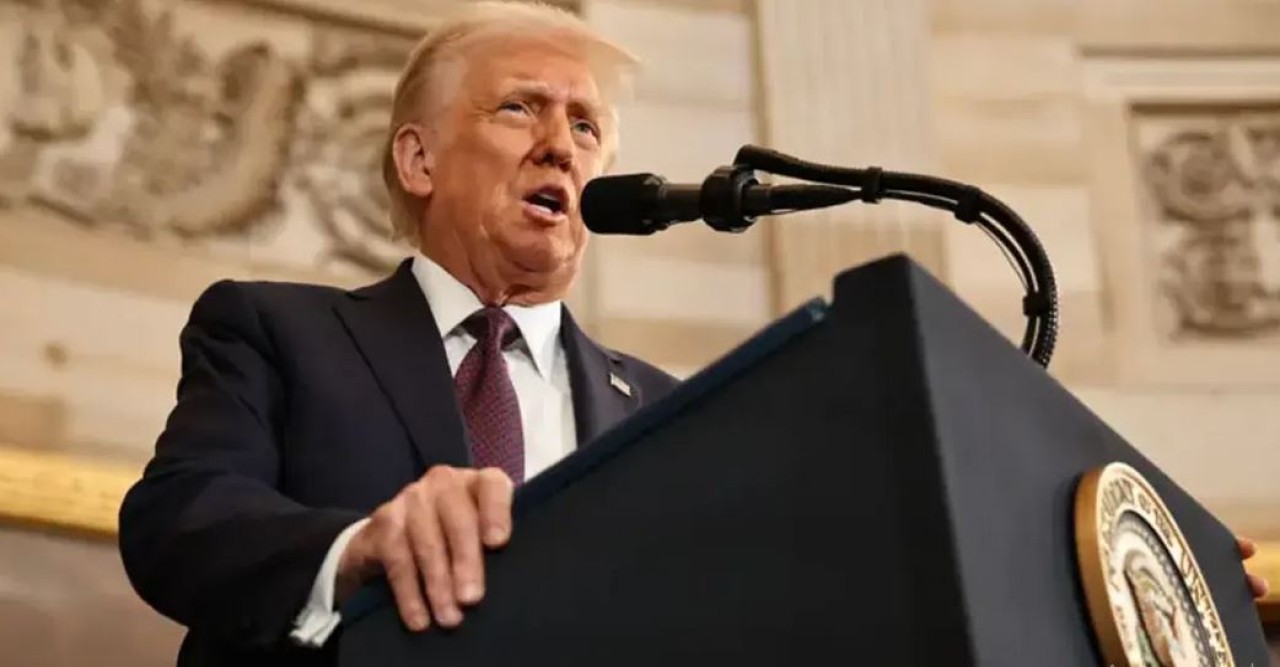 গৃহহীনদের অবিলম্বে রাজধানী থেকে বেরিয়ে যেতে বললেন ট্রাম্প